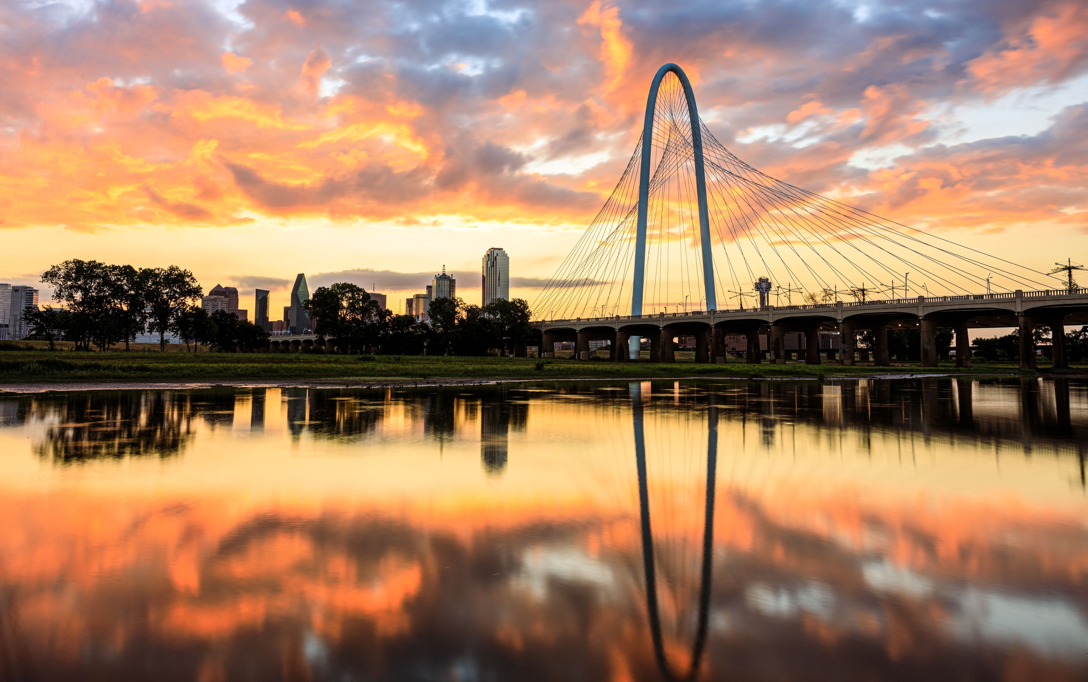 Dallas Margaret Hunt Hill bridge-dreamstime Dallas Margaret Hunt Hill bridge-dreamstime